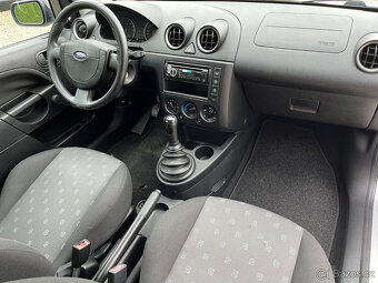 benzínová Ford Fiesta 1.3 Viva X 122000km klima 2005 1A AUTO - 8
