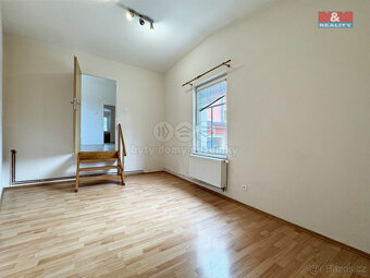 Pronájem bytu 3+kk, 74 m², Karlovy Vary, ul. Závodu míru - 8