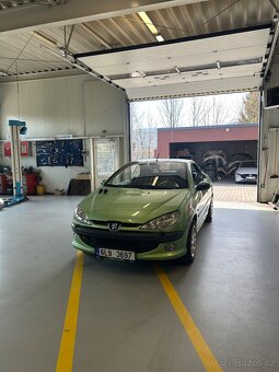 206cc 2.0 - 8