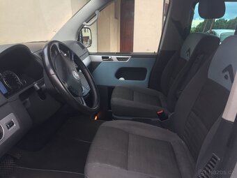 VW Multivan Atlantis T5 2,5 TDi 128 kW automat - 8