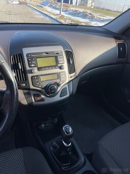 Hyundai i30 , 1.6 CRDI , 66kW , r.v. 2010 - 8