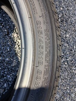 Pěkné letní pneu Bridgestone 215/45/18 vzorek 8mm - 8