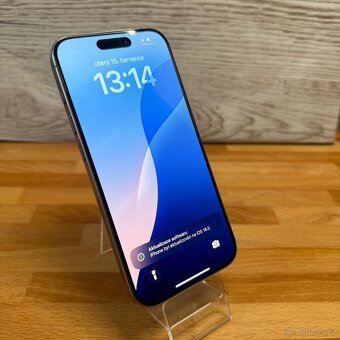 iPhone 15 Pro 256GB, přírodní Titan, eSIM (rok záruka) - 8