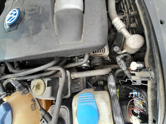 Volkswagen Golf IV 2.0 benzin 4x4 - 8
