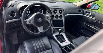 Alfa Romeo 159 1.9 JTDm 110 kW – kráska, co ví, jak jezdit - 8