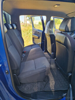 Toyota Hilux 2,5 D-4d, DoubleCab 106 kW, 1 majitel, ČR, - 8