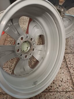Hliníkové disky 5x120 R16 org. BMW 4ks - 8