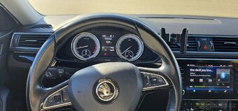 Škoda Superb Combi 6/18 206kw DSG6 L&K Webasto - 8