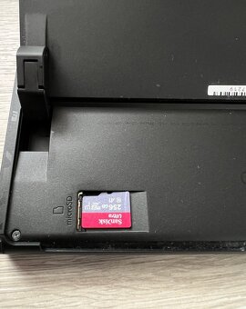 Prodám Nintendo Switch OLED - 8