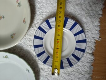 Talířky různé - 8
