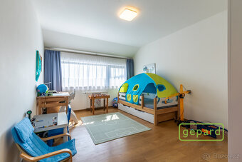 Prodej rodinného domu 182 m2, pozemek 1079 m2 - 8