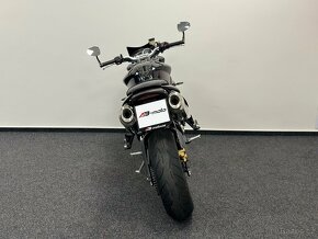 Triumph Street Triple 675 R - 8
