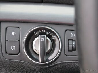 Hyundai I40 1.7CRDi , 100 kW nafta, 2013 - 8