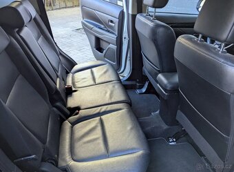 Mitsubishi Outlander 2.0 Instyle,Navi 4WD CVT - 8