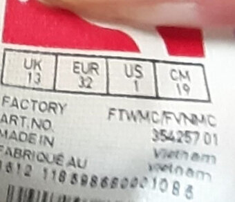 Chlapecké kožené tenisky, zn. Puma, vel. 32 - 8