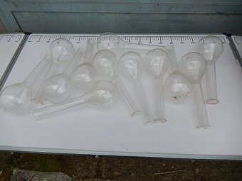 Sklo laboratorní, chemické, konvolut, větší množství - 8