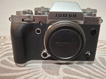 Fujifilm XT3 + objektiv Viltrox 56/1,4 - 8