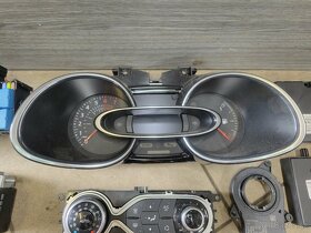 Clio IV - el. díly (jednotky, páčky, ...) - 8