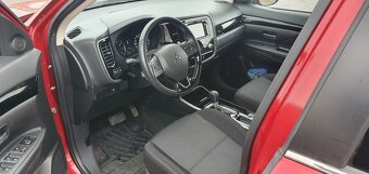 Mitsubishi Outlander 2.0 - 8
