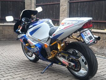 Suzuki GSX-R 600 r.v.2002 - 8