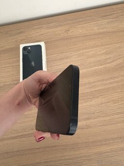 iPhone 13 256GB - 8