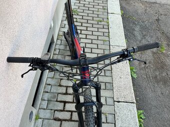 Celoodpružené kolo ROCK MACHINE Blizzard TRL30-29L - 8