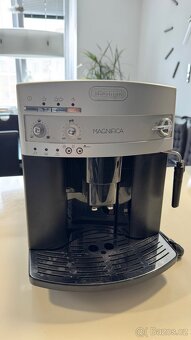 Automatický Kávovar DeLonghi Magnifica - 8