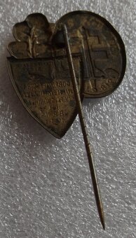 odznaky, medaile a vyznamenání - převážně armáda - 8