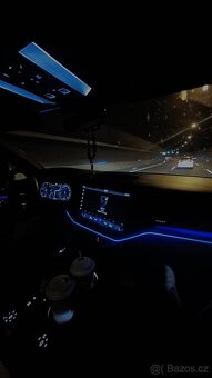 VW Touareg V6, R-Line, Tažné, Zatáčecí zadní náprava - 8