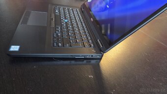 Pěkný Dell E5470 14" dotyk display, Win 11 Pro. Záruka - 8