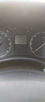 Octavia 2 1.9 tdi - 8