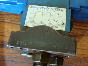 Sperry Vickers DG4V 3 - vysokotlaký ventil - ENGLAND - 8
