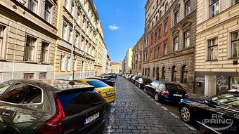 Pronájem bytu 2+kk, 55 m², Husinecká Žižkov - 8