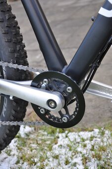 Woom 6 OFF Black 26" dětské kolo s teleskopickou sedlovkou - 8