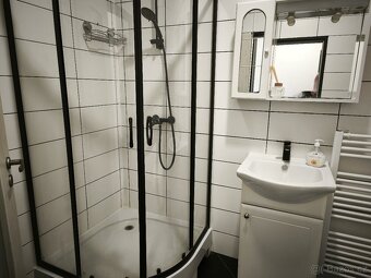 Pronájem bytu 1+1, ca36m2, s okny do zahrady, Chrastava - 8