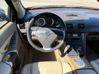 Volvo XC90 3.2i 7míst Summum, nova STK - 8