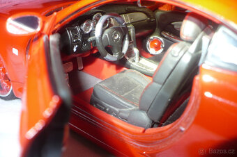 Model auto 1:18 Lexus SC 430 - 8