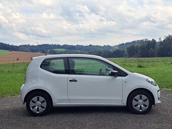 VW UP 1.0MPi,1majitelka,Servis jen VW,po Rozvodech,po STK - 8