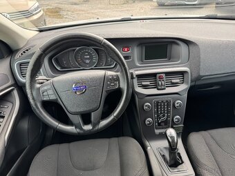 Volvo V40 2.0 i 90KW 1 Majitel manual 6ti-kvalt - 8