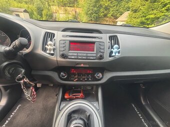 Kia Sportage, 2.0CRDii, 135kW, 4x4, v provozu 2/16 - 8