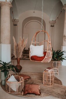 Ratanový nábytek, závěsné ratanové křeslo, ratanové police - 8