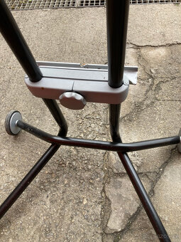 Stojan reklamní, prodejní, pojízdný 500 kč - 8