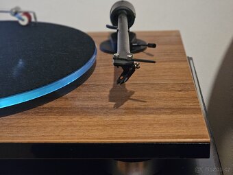 SLEVA 50% Gramofon roku 2021 ProJect T1 phono SB walnut - 8