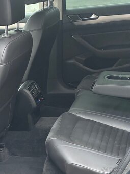 Volkswagen Passat B8 - 8