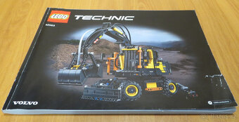 LEGO 42053 Volvo EW 160E - 8