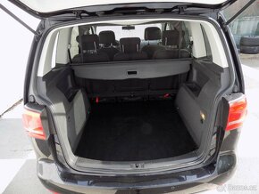Volkswagen Touran 1.6TDI/Comfortline/Klima/Pano/ - 8