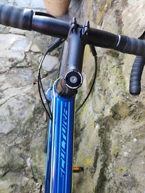 Silniční kolo Merida Scultura Ultegra 500 Disc - 8
