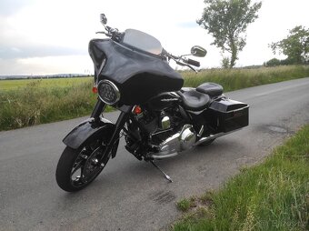 HARLEY DAVIDSON FLHX Street Glide - 8