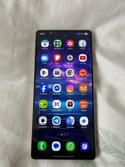 Samsung s25 ultra 256gb cerny - 8