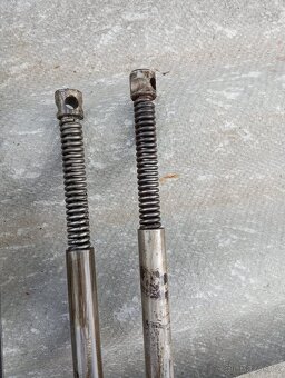 Čz 150 C vidlice, přední tlumiče - 8